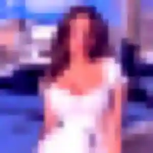 Héloïse, fille de 33 ans veut plan cul à Allanche