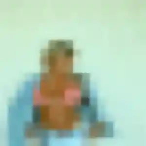 Efua, 34 ans, cherche un plan cul à Angicourt
