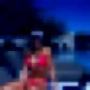 Charmante Naïma, 38 ans à Arc-et-Senans - la contacter