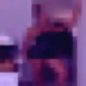 Safi, femme de 35 ans propose plan cul à Autouillet