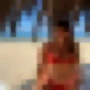 Léonie, 34 ans, en ligne à Aviron pour une rencontre coquine
