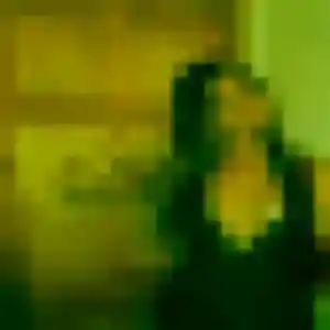 Rejoins Modupe, 25 ans à Azé en privé