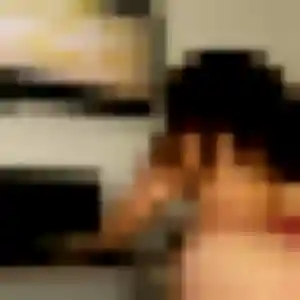Sexy Fama, 24 ans à Baillif - découvrir son profil