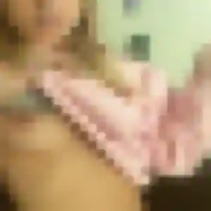 plan cul à Baulon : photo de Déla, 29 ans - accès libre