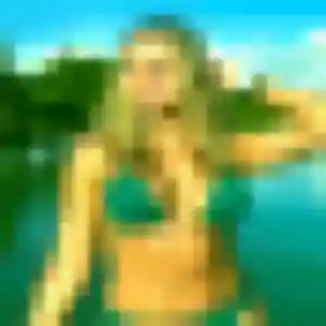 Esi (29 ans) à Belleville-sur-Meuse cherche un plan cul ce soir