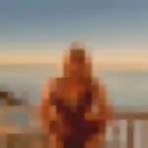 Photo privée de Salma, 24 ans à Benoîtville - plan discret