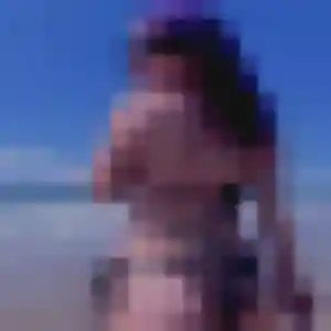 Photo privée de Fama, 33 ans à Binic-Étables-sur-Mer - rencontre coquine