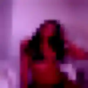 Charmante Tiffany, 30 ans à Bonningues-lès-Calais - voir sa photo