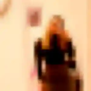 Diary (28 ans) à Bosroumois propose un plan cul rapidement