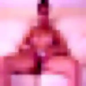 Photo sexy de Lola, 29 ans à Bourgon - plan discret