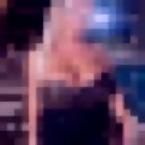 Contacte Fanny, 22 ans à Bourgvallées gratuitement