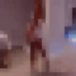 Keza, fille de 41 ans propose plan cul à Brains