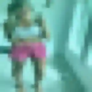 Ursula, 30 ans, connectée à Briare pour une rencontre coquine