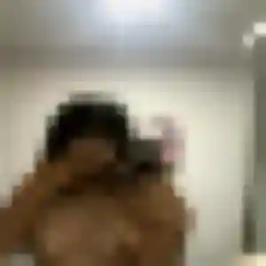 Mariama, 29 ans, dispo pour plan cul à Broons