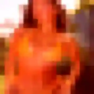 Déla, 25 ans, connectée à Brumath pour une rencontre coquine