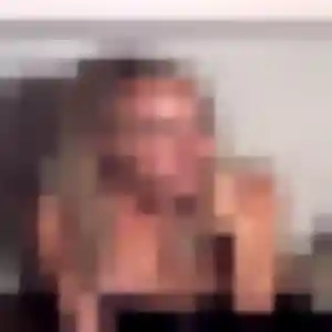 Laetitia, 22 ans, en ligne à Cachan pour une rencontre coquine