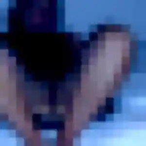 Yasmina, 22 ans, connectée à Cairon pour une rencontre coquine