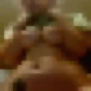 Djeneba, 41 ans, en ligne à Castillonnès pour une rencontre coquine