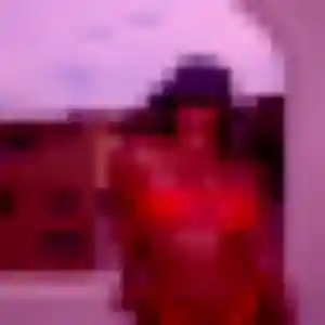 Faustine, 42 ans, en ligne à Champlay pour un plan cul