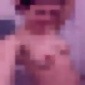Photo de Ursule à Charentilly (25 ans) - plan cul anonyme
