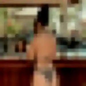 Profil de Éléonore à Chargé (25 ans) - plan cul gratuit