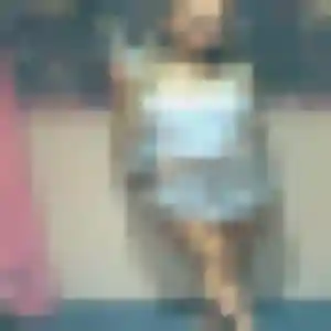 Rencontre Ehui, 32 ans à Châteauneuf-sur-Cher en privé