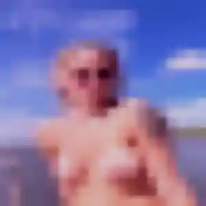 Rejoins Ama, 27 ans à Châtillon-en-Vendelais en privé