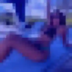 Djénéba, 23 ans, en ligne à Chepniers pour un plan cul