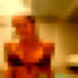 Sexy Mireille, 27 ans à Collemiers - découvrir son profil