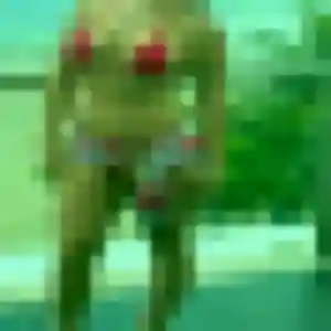Naomie, 45 ans, connectée à Combrand pour une rencontre coquine