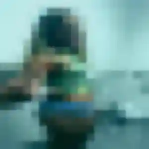 plan cul à Communay : photo de Céline, 31 ans - accès libre