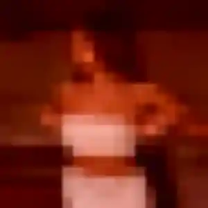 Toyin, fille de 37 ans cherche plan cul à Curtafond