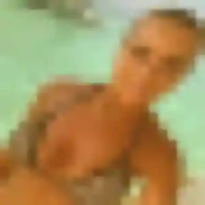 Leïla, 28 ans, cherche un plan cul à Digoin