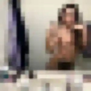 Photo sexy de Djeneba, 43 ans à Divajeu - rencontre sans lendemain