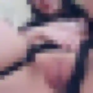Bola, femme de 30 ans propose plan cul à Domessin