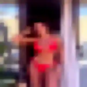 Yolène, 26 ans, disponible à Duppigheim pour un plan cul