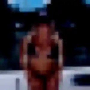 Titilayo, 42 ans, dispo pour plan cul à Erquery