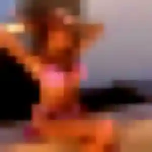 Suzanne, fille de 24 ans propose plan cul à Escherange