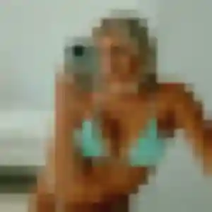 Roxane, 44 ans, dispo pour plan cul à Esquennoy