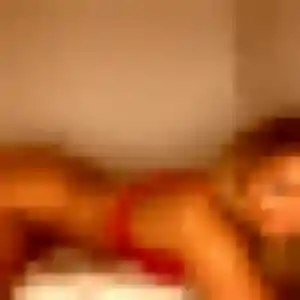 Kumba, femme de 40 ans propose plan cul à Ézy-sur-Eure