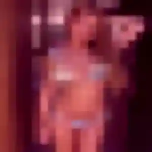 Photo de Ama à Féy (34 ans) - plan cul discret