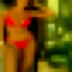 Photo de Gnilane à Féy (23 ans) - plan cul discret