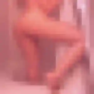 Sexy Madeleine, 26 ans à Fleury - voir sa photo