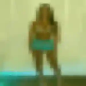 Xénia, 37 ans, connectée à Fouilloy pour un plan cul