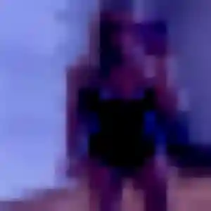 Hawa, femme de 22 ans cherche plan cul à Friaucourt