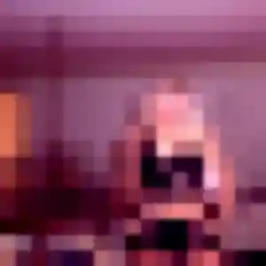 Hawa de Frotey-lès-Vesoul, 22 ans - plan cul discret