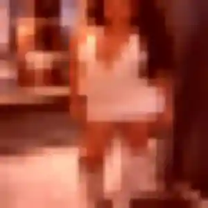 Latifa, 31 ans, connectée à Grâces pour une rencontre coquine