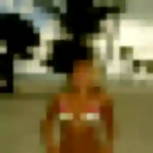 Belle Yolène, 22 ans à Grostenquin - voir sa photo