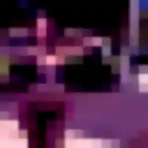 Photo exclusive de Bukola, 45 ans à Guéhenno - plan discret