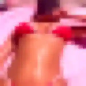 Antoinette, 38 ans, dispo pour plan cul à Gueux